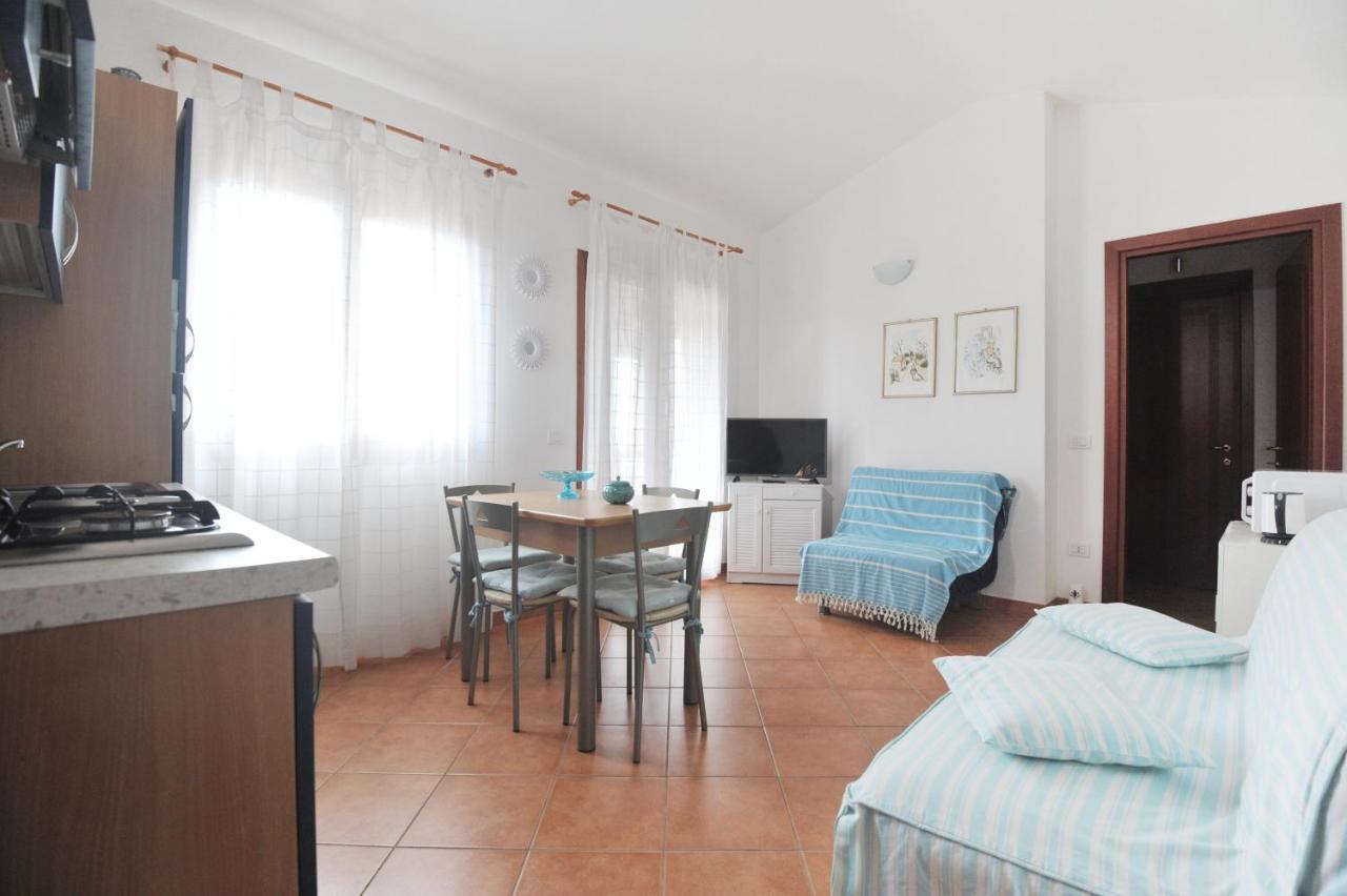 Marina Di Olbia Holiday Home Exterior photo