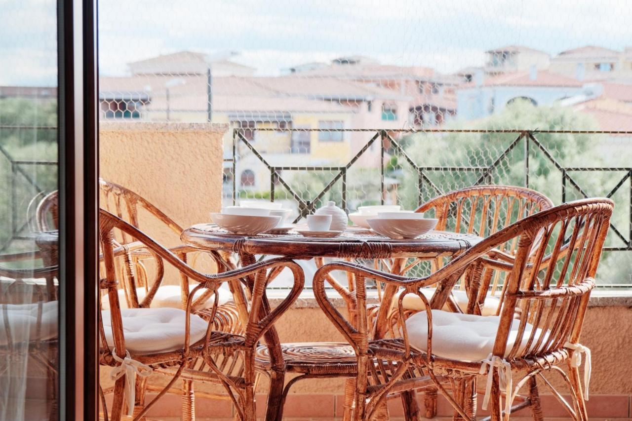 Marina Di Olbia Holiday Home Exterior photo